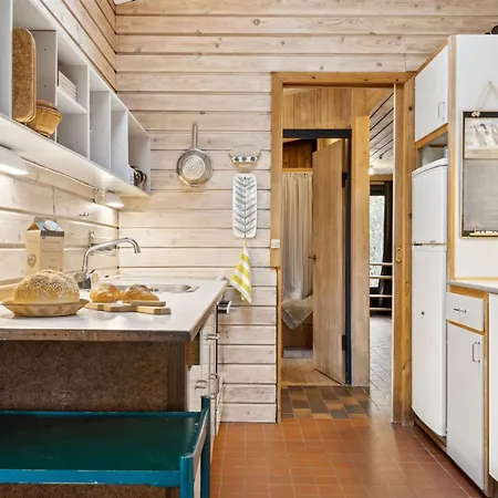 Adelbert - 600m To The Inlet By Interhome